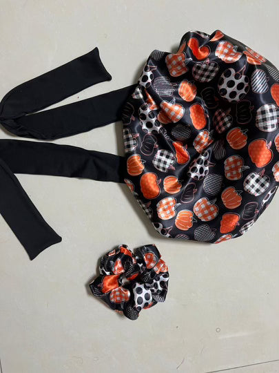 Black Polkadot Pumpkin Tie