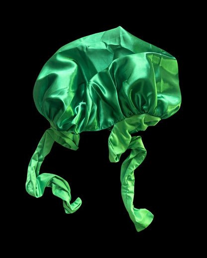 Green Tie (Adult Bonnet)