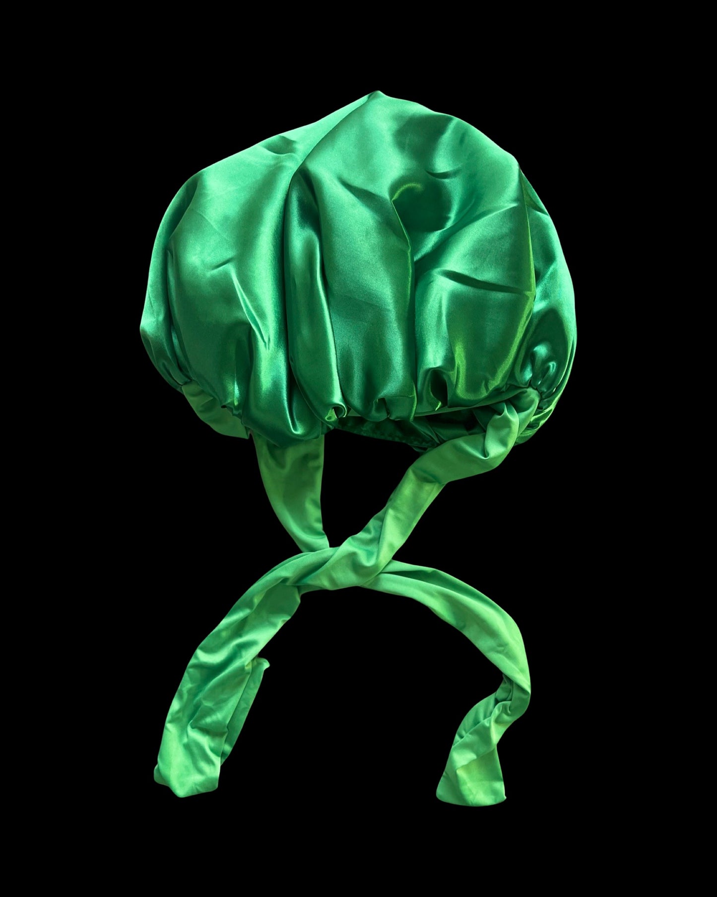 Green Tie (Adult Bonnet)